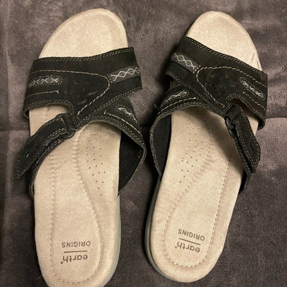 Earth Origins Black and Gray 11W Women's Sandals